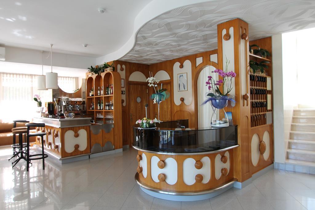 Hotel Escorial Cervia Zewnętrze zdjęcie