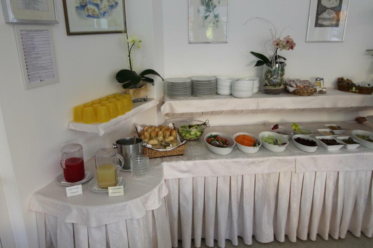 Hotel Escorial Cervia Zewnętrze zdjęcie